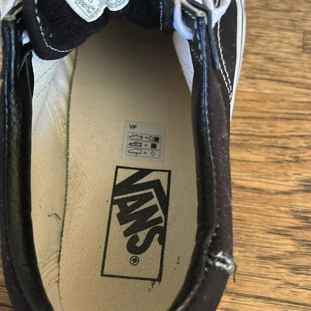 Vans Unisex Tennis Shoes - Picture 6 of 6